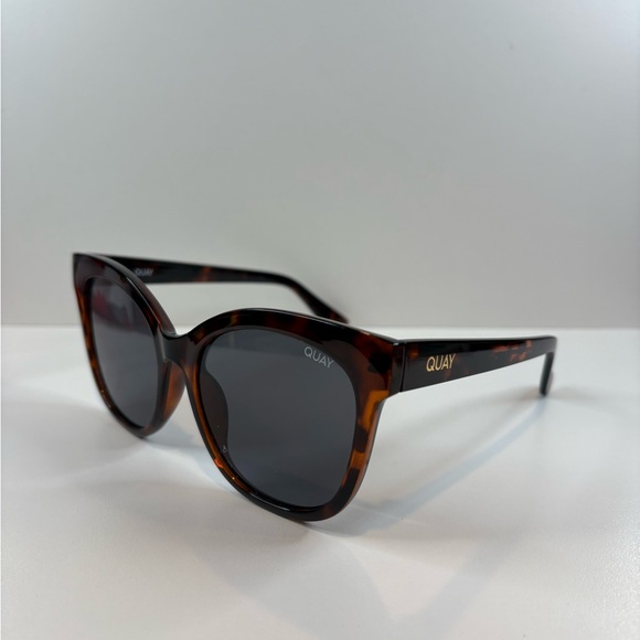 Quay Sunglasses “It’s My Way” - 125 / Quay Australia Tortoise Shell Sunglasses - Picture 8 of 13